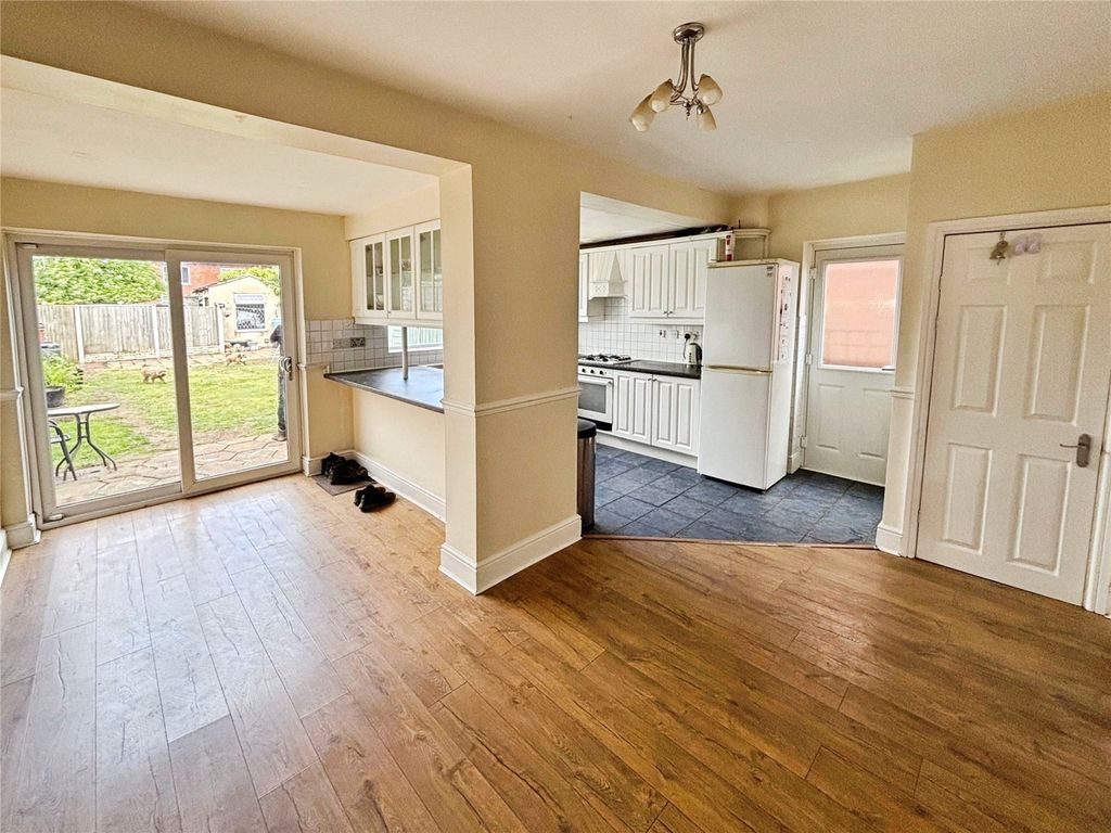 Property photo 3 of 13 Kitchen/Diner