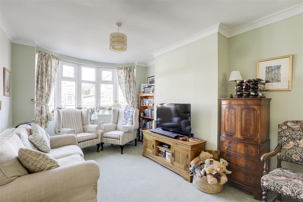 Property photo 3 of 20 2841.Jpg