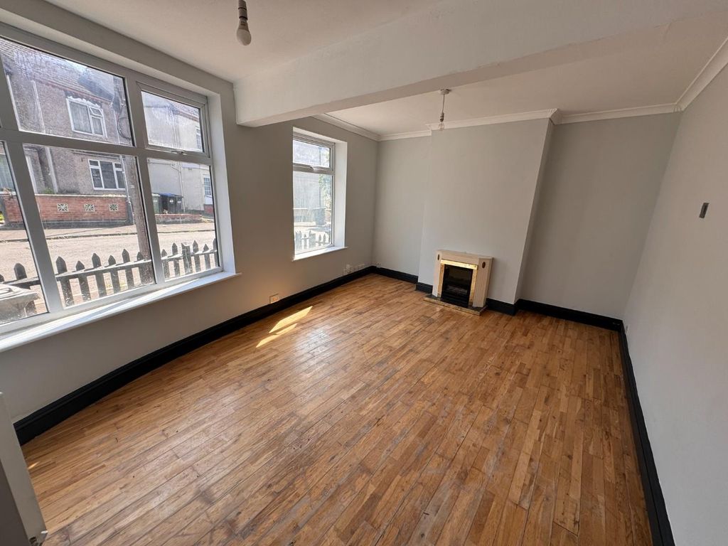 Property photo 3 of 14 Img_4814.Jpg