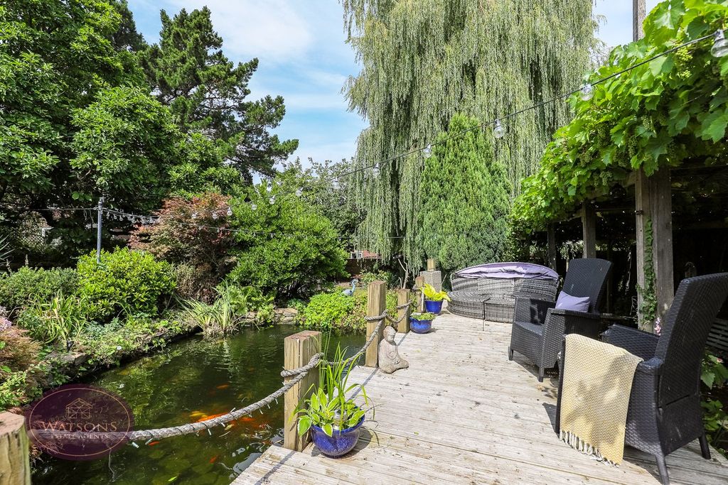 Property photo 3 of 56