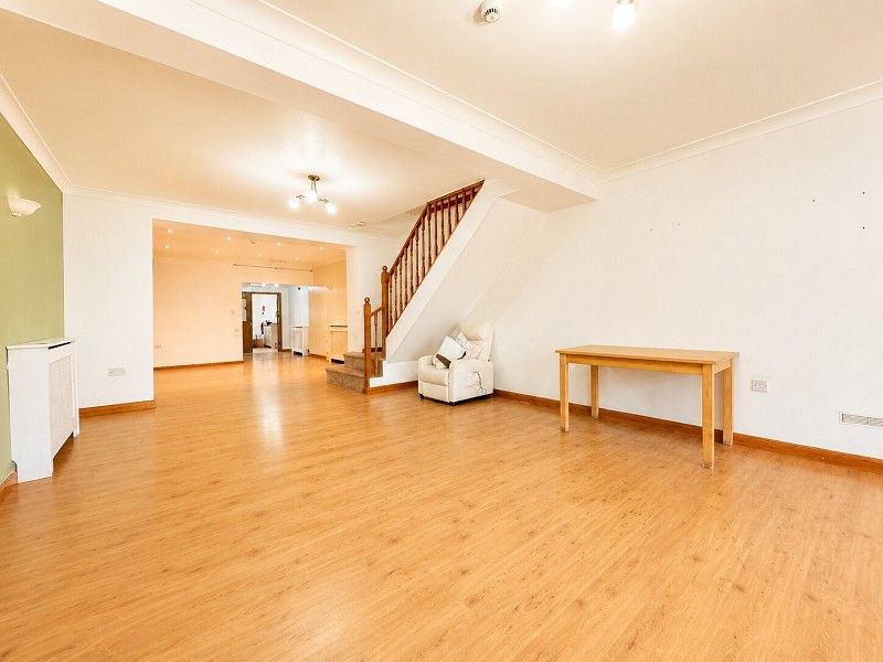 Property photo 2 of 22 Not Specified