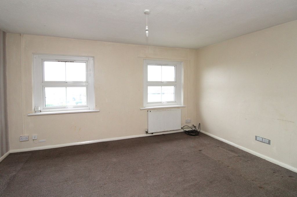 Property photo 2 of 7 Not Specified