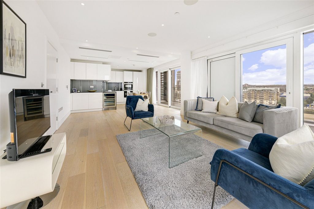 Property photo 2 of 22 Westbourne Apartment