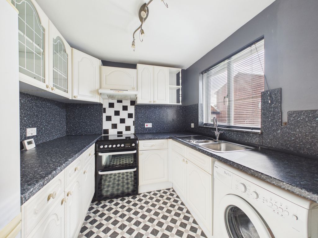 Property photo 2 of 12 Gallery