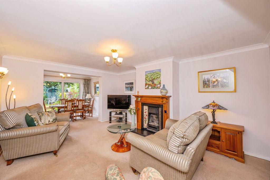 Property photo 3 of 19
