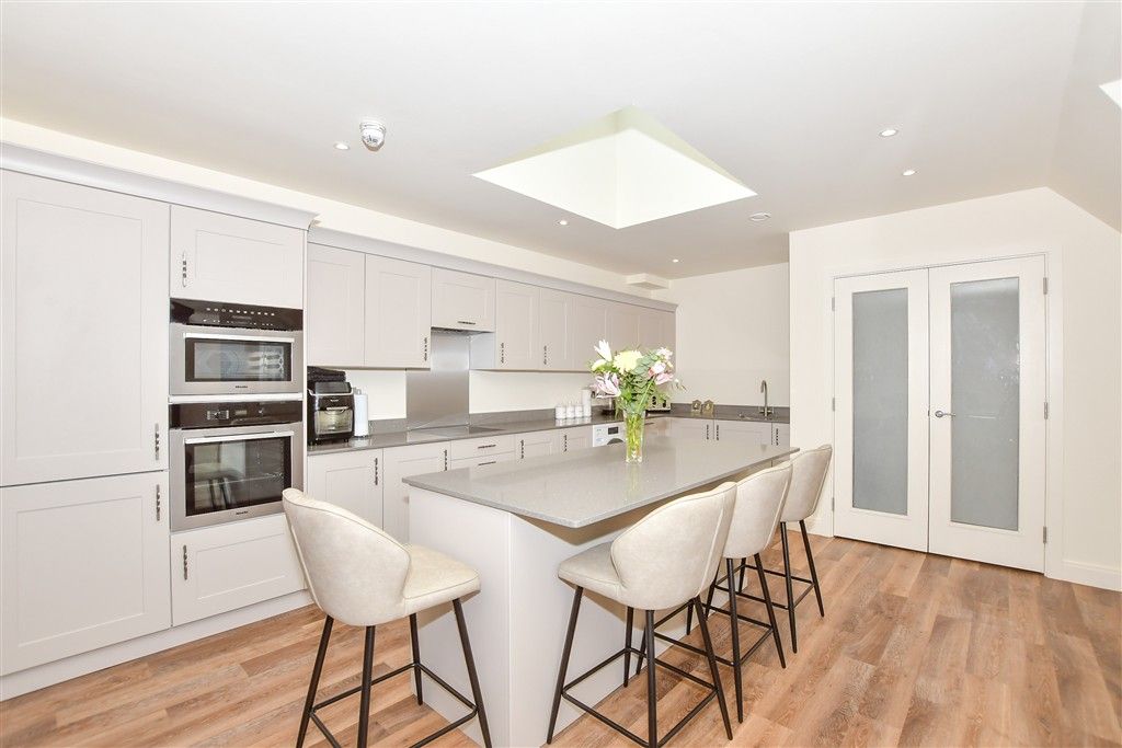 Property photo 2 of 15 Kitchen/Diner