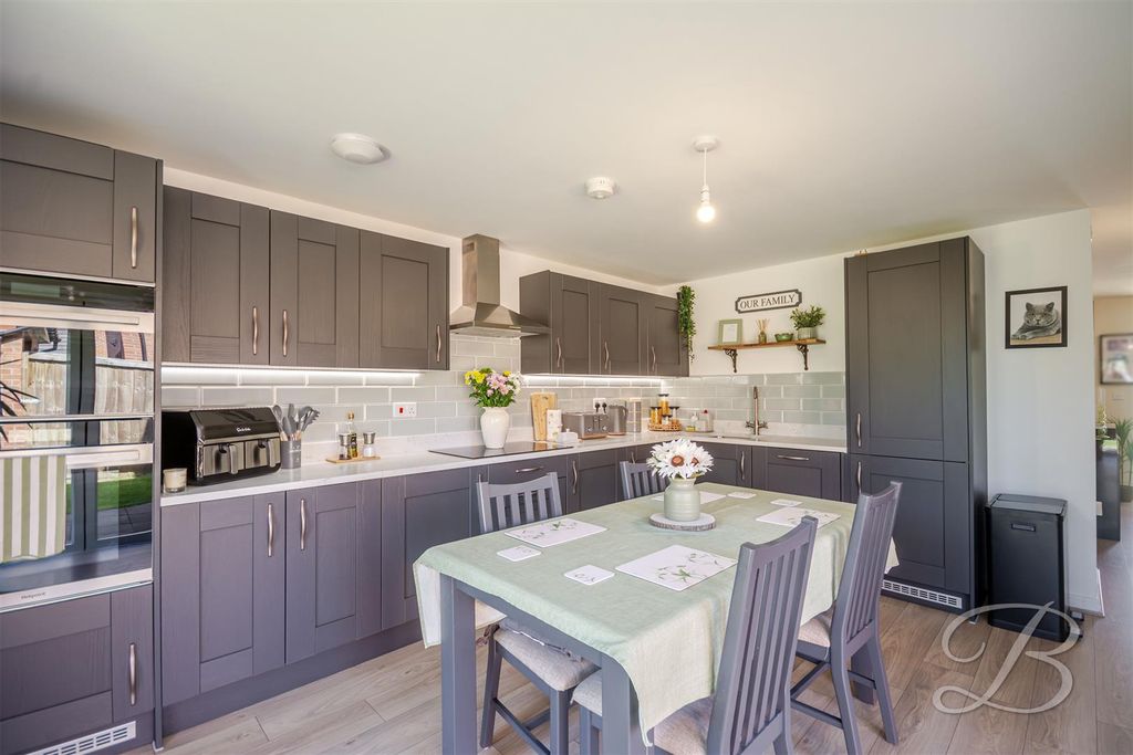 Property photo 2 of 36 Ccltd-28.Jpg