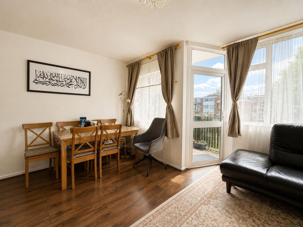 Property photo 3 of 16