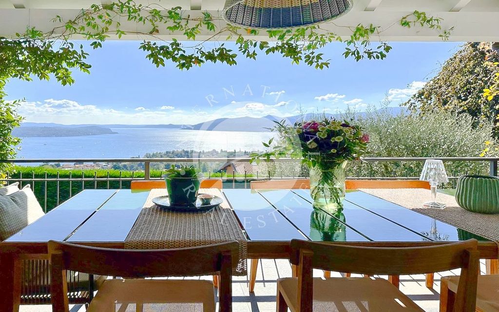 Property photo 1 of 21