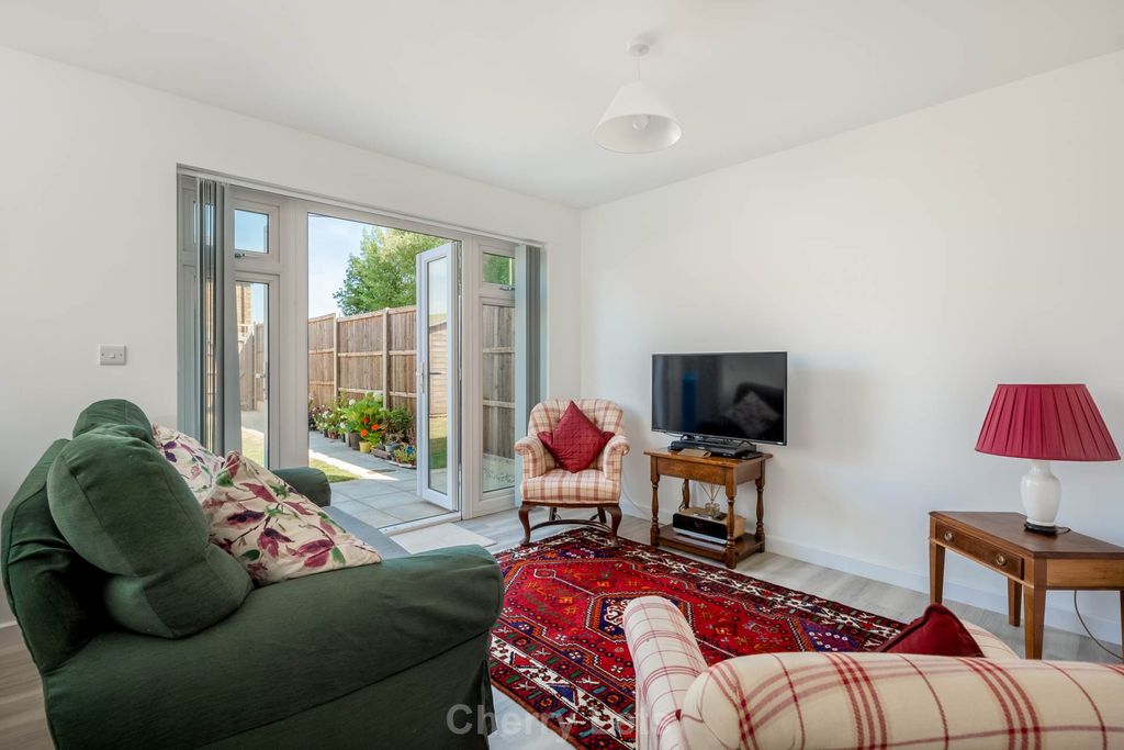 Property photo 2 of 15