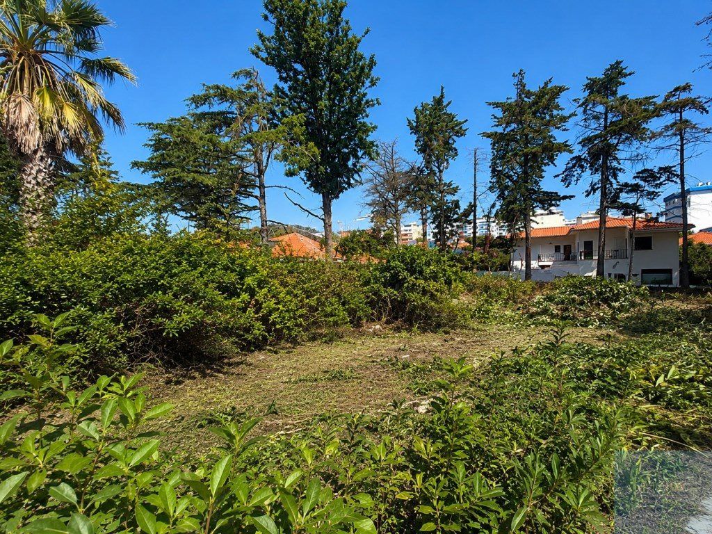 Property photo 1 of 13 Urban Land With Project For 5 Bedroom House In Santo Amaro De Oeiras