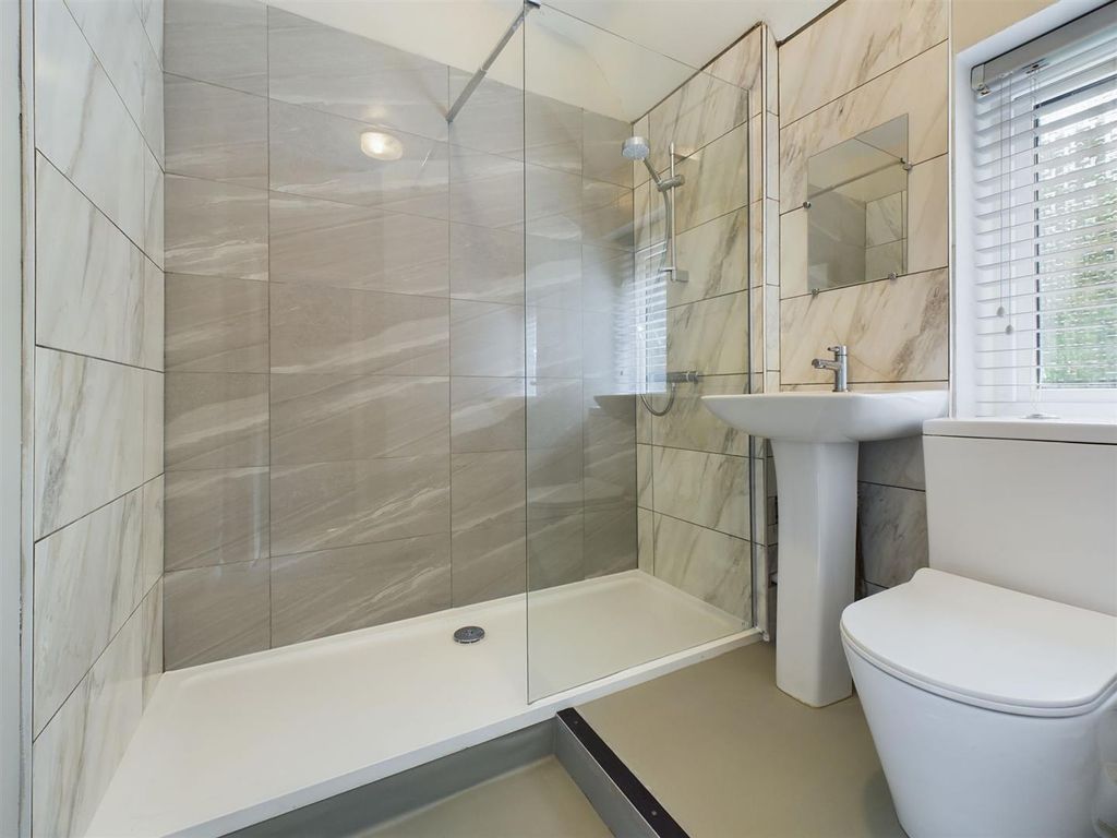 Additional image 8 of 5 bed shared accommodation to rentThe Avenue, Brighton BN2