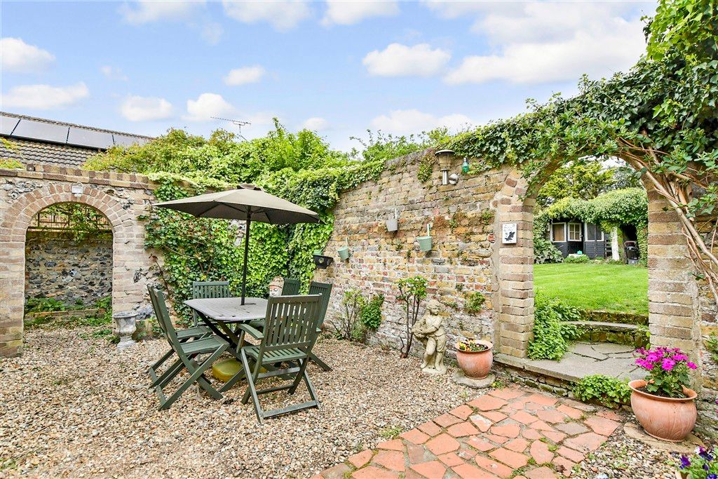 Property photo 2 of 12 Rear Garden