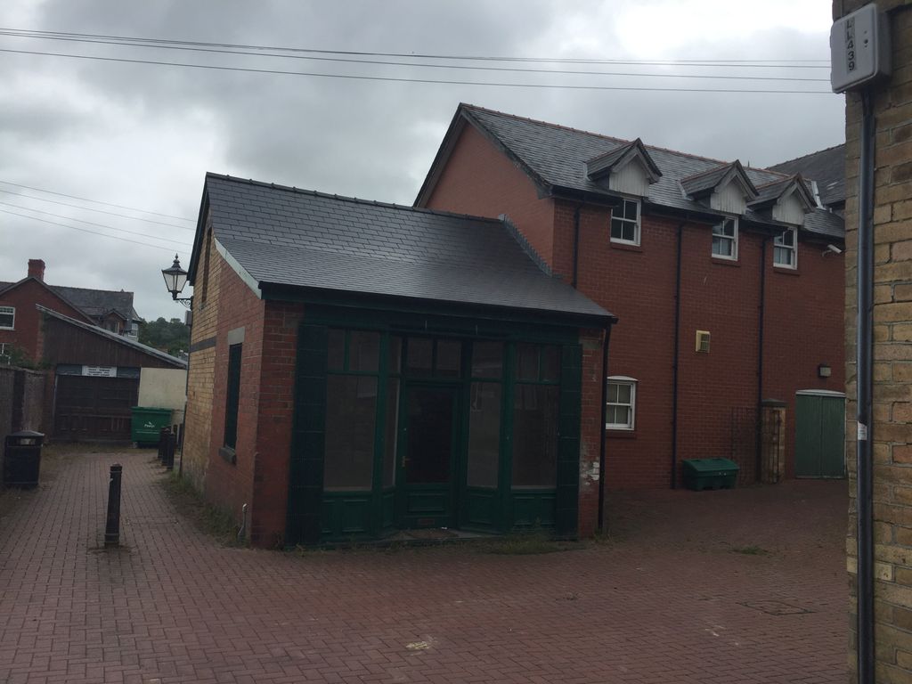 Property photo 1 of 1