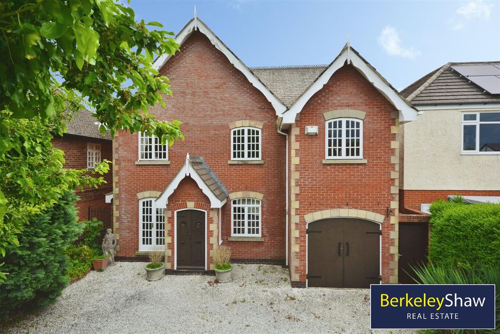 Property photo 1 of 47 External