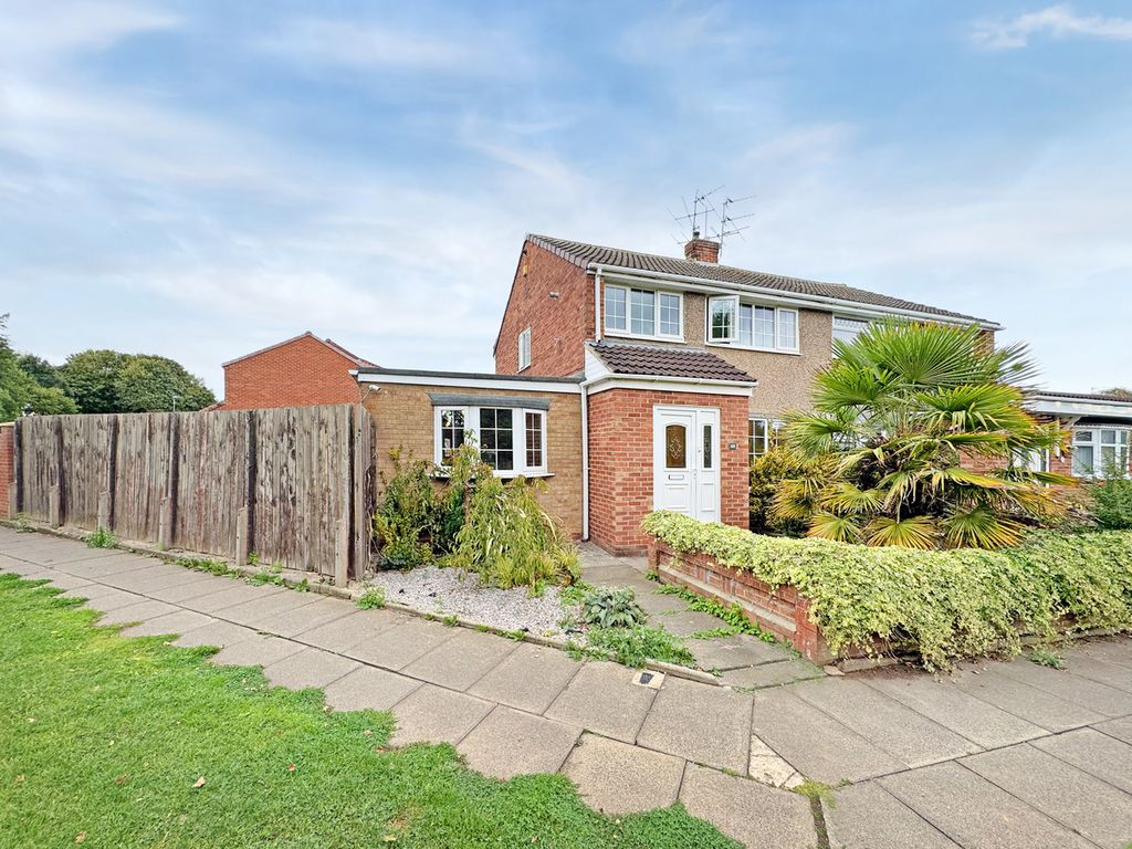 Property photo 1 of 43