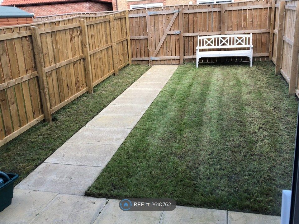 Property photo 2 of 10
