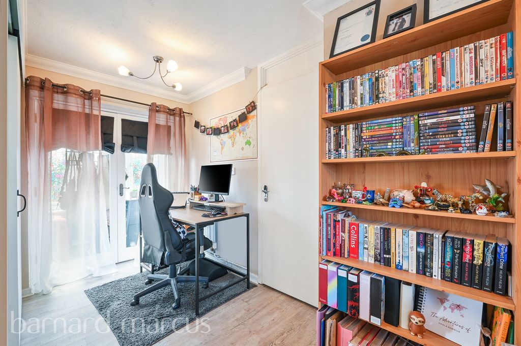 Property photo 3 of 8