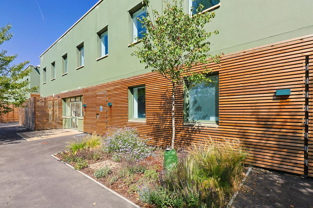 Property photo 1 of 6 Mepc 25th August 2026-45.Jpg