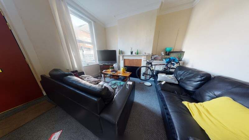 Property photo 3 of 7