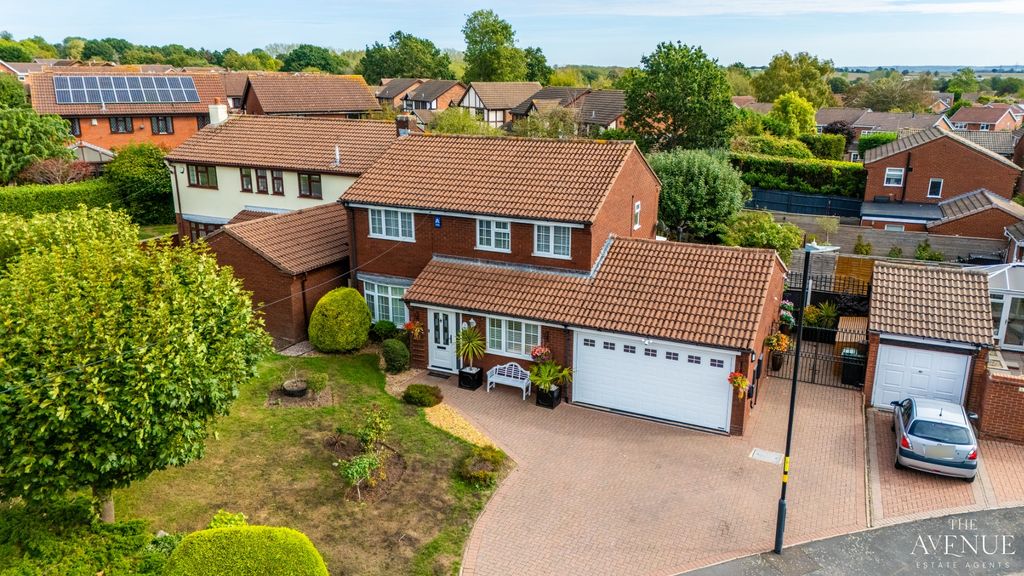 Property photo 3 of 43 5541485
