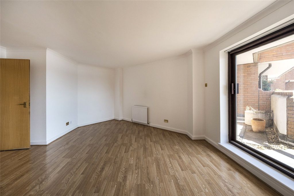 Property photo 3 of 12 Reception Room