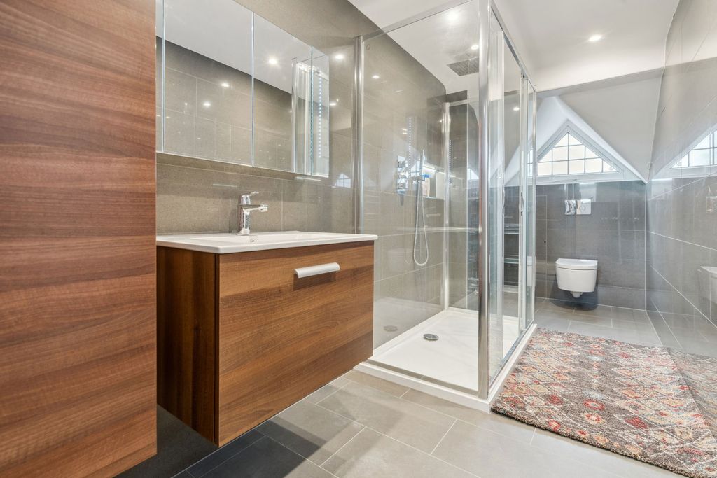 Additional image 23 of 7 bed detached house for saleThe Avenue, Hatch End, Pinner HA5