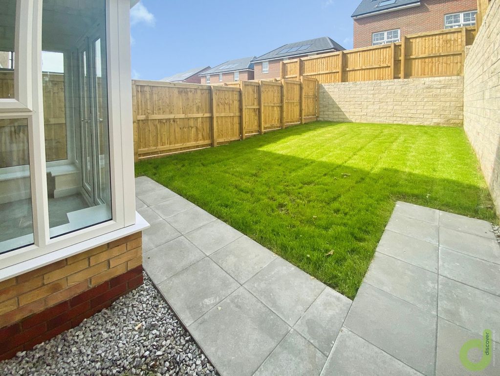 Property photo 2 of 25