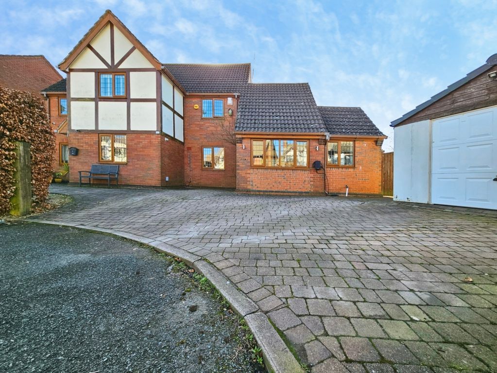 Property photo 3 of 69 Pbox-Img.Jpg