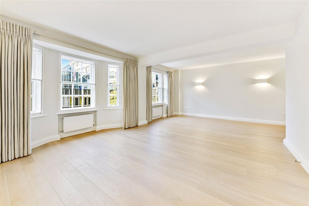 Property photo 1 of 16 Picture No. 25