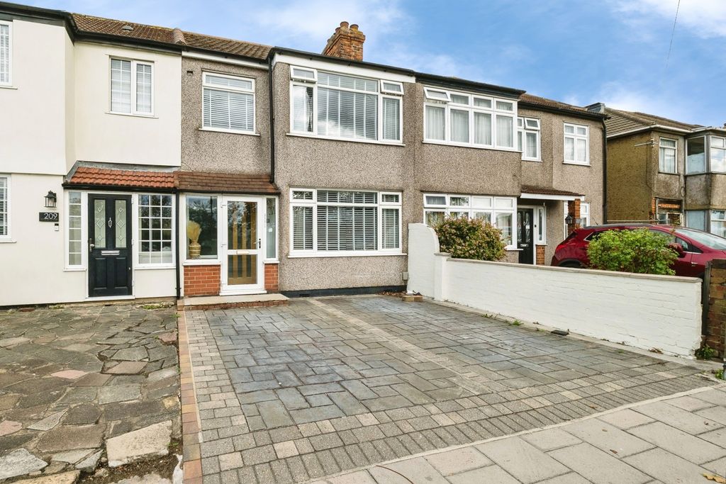 Property photo 1 of 17 Pbox-Img.Jpg