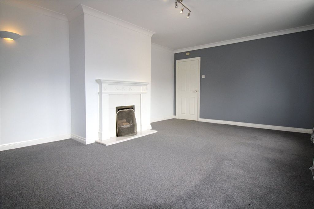 Property photo 3 of 19 Picture No. 21