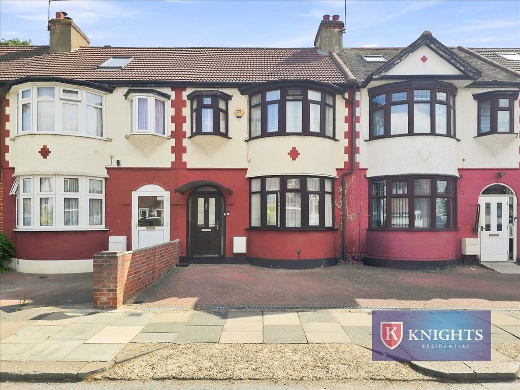 Property photo 1 of 18