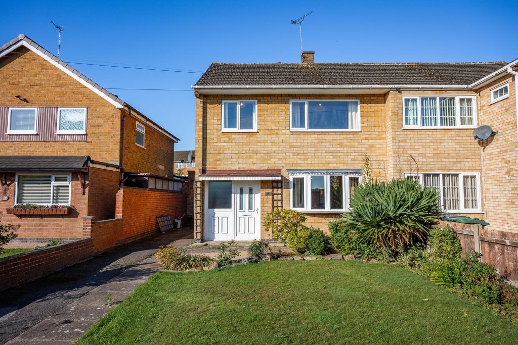 Property photo 1 of 30