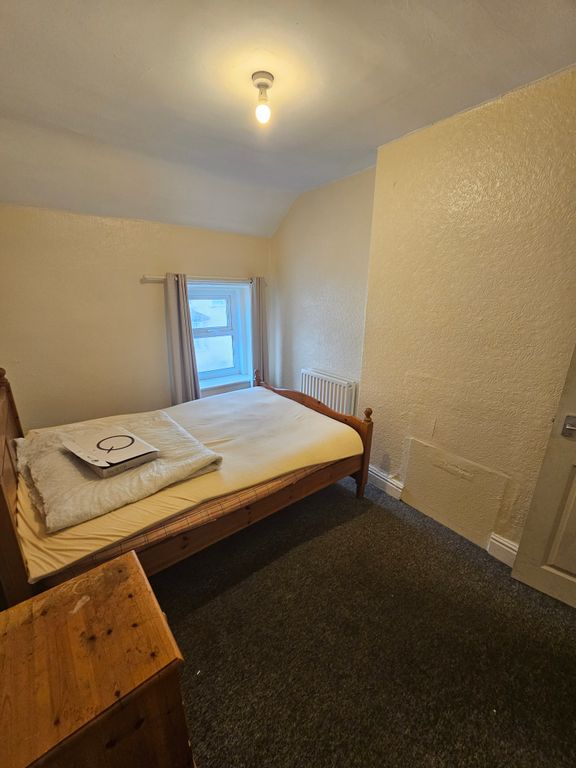 Additional image 4 of 1 bed flat to rentClifton Rd, Llandudno LL30