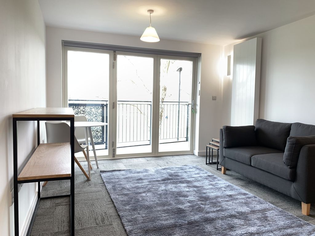 Property photo 3 of 10 Studio