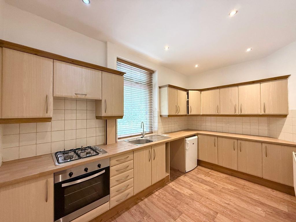 Property photo 3 of 11 Picture No. 24
