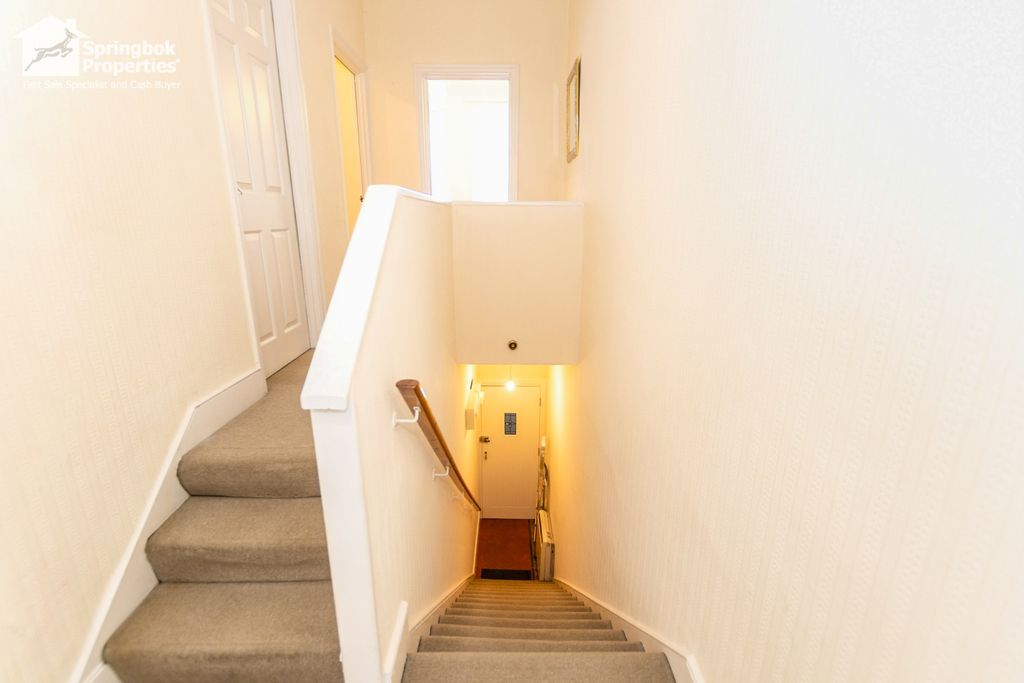 Property photo 2 of 8 Image 1