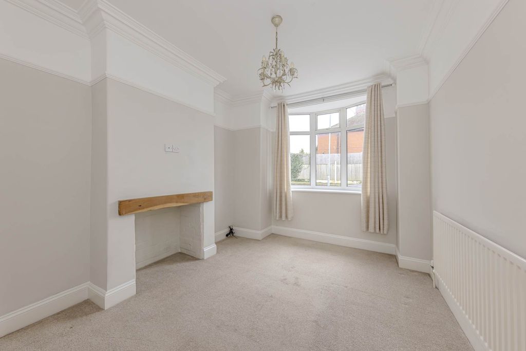 Property photo 3 of 24