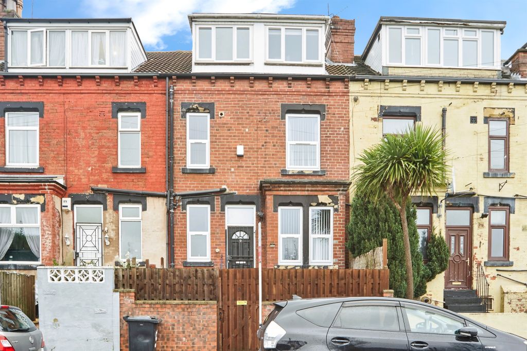 Property photo 1 of 11