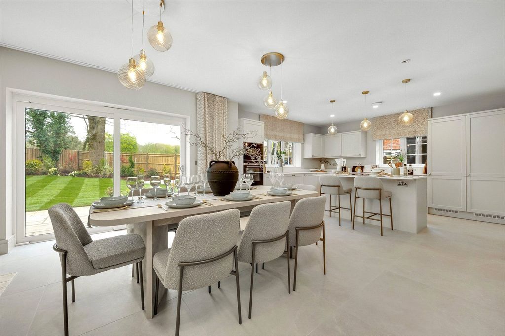 Property photo 3 of 17 Show Home Kitchen