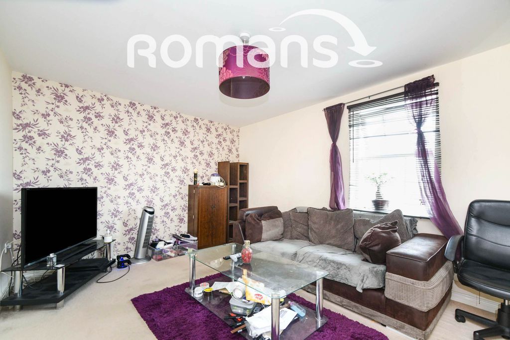 Property photo 3 of 6 3