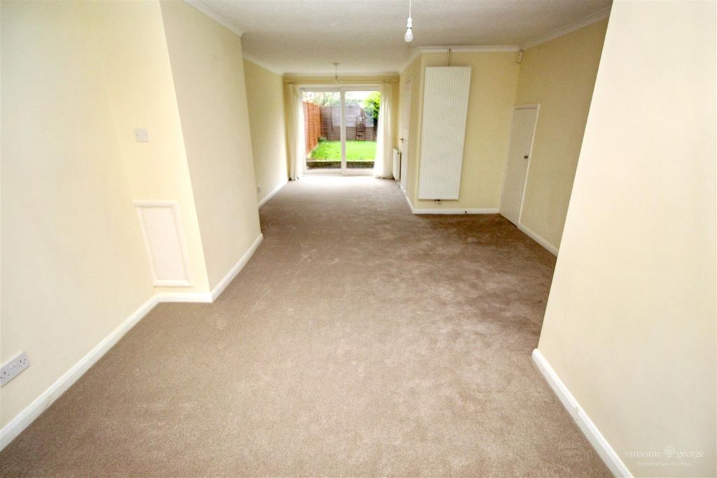 Property photo 3 of 13 Living Room/Dining Room