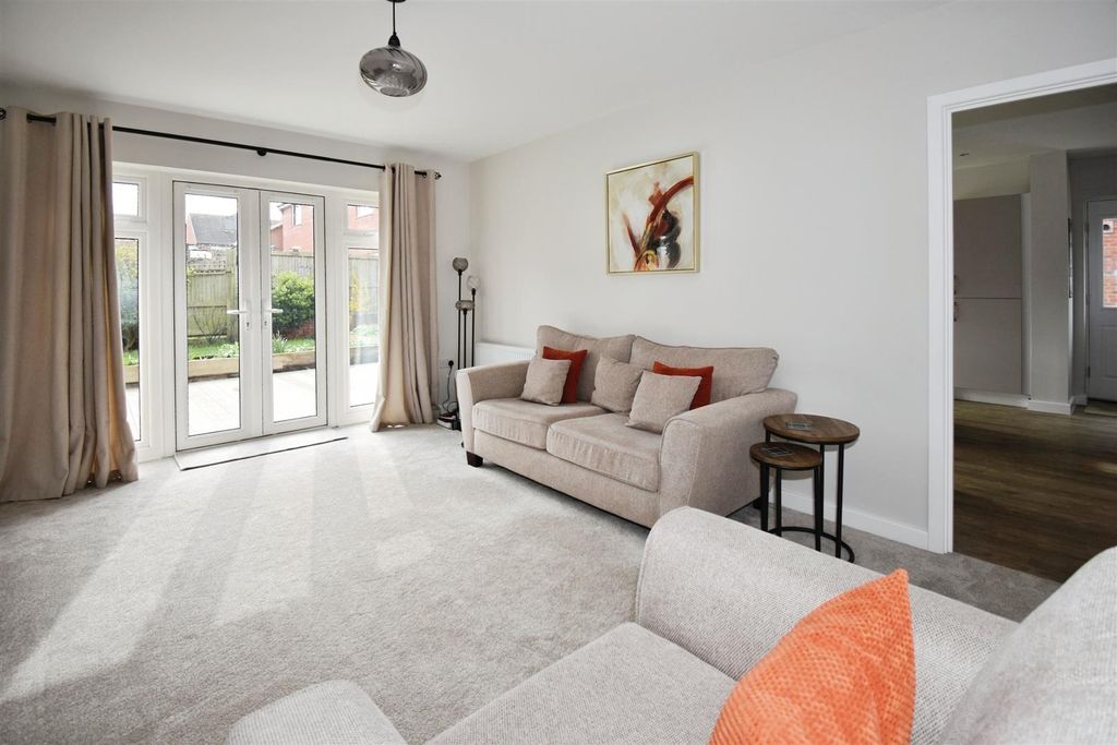 Property photo 2 of 25 43249718-Dsc_0192.Jpg