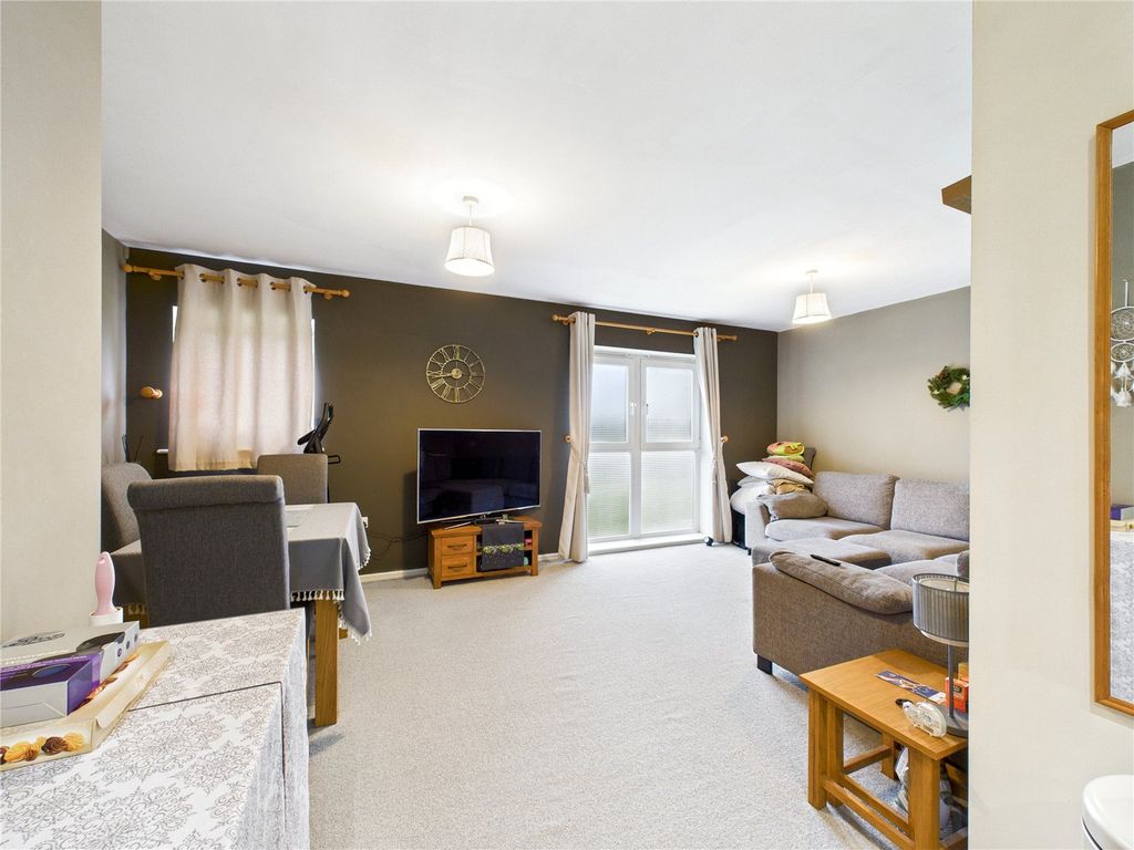 Property photo 1 of 12 Picture No. 02