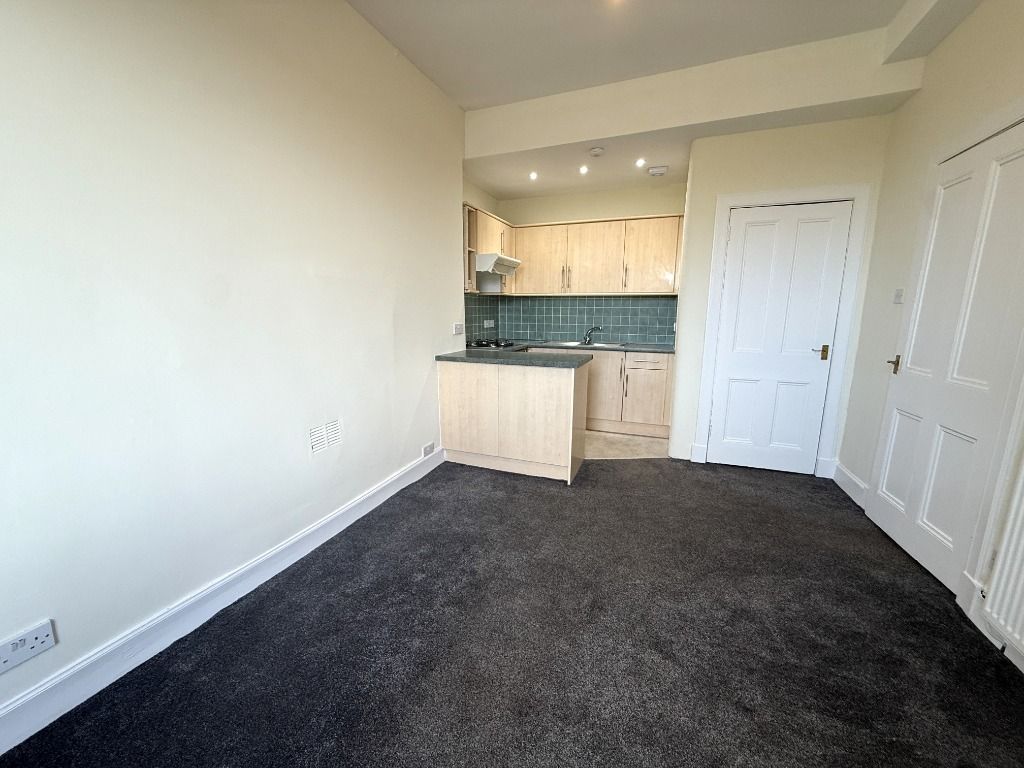 Property photo 2 of 8 Photo 2