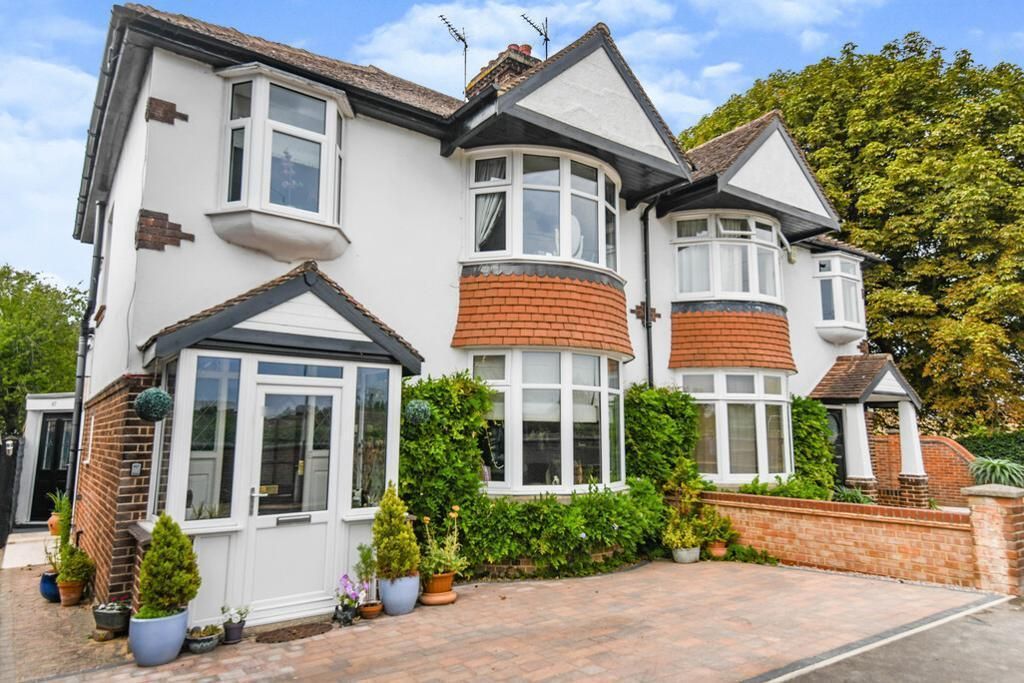 Property photo 1 of 20 Photo 1