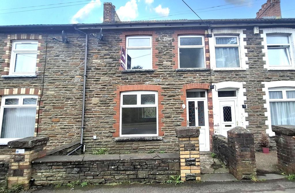 Property photo 1 of 25