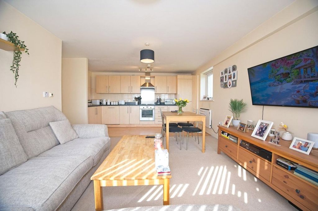 Property photo 1 of 18 Living/Dining Area
