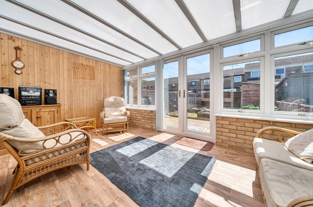 Property photo 2 of 12 1448802569ee6Cb022B7E